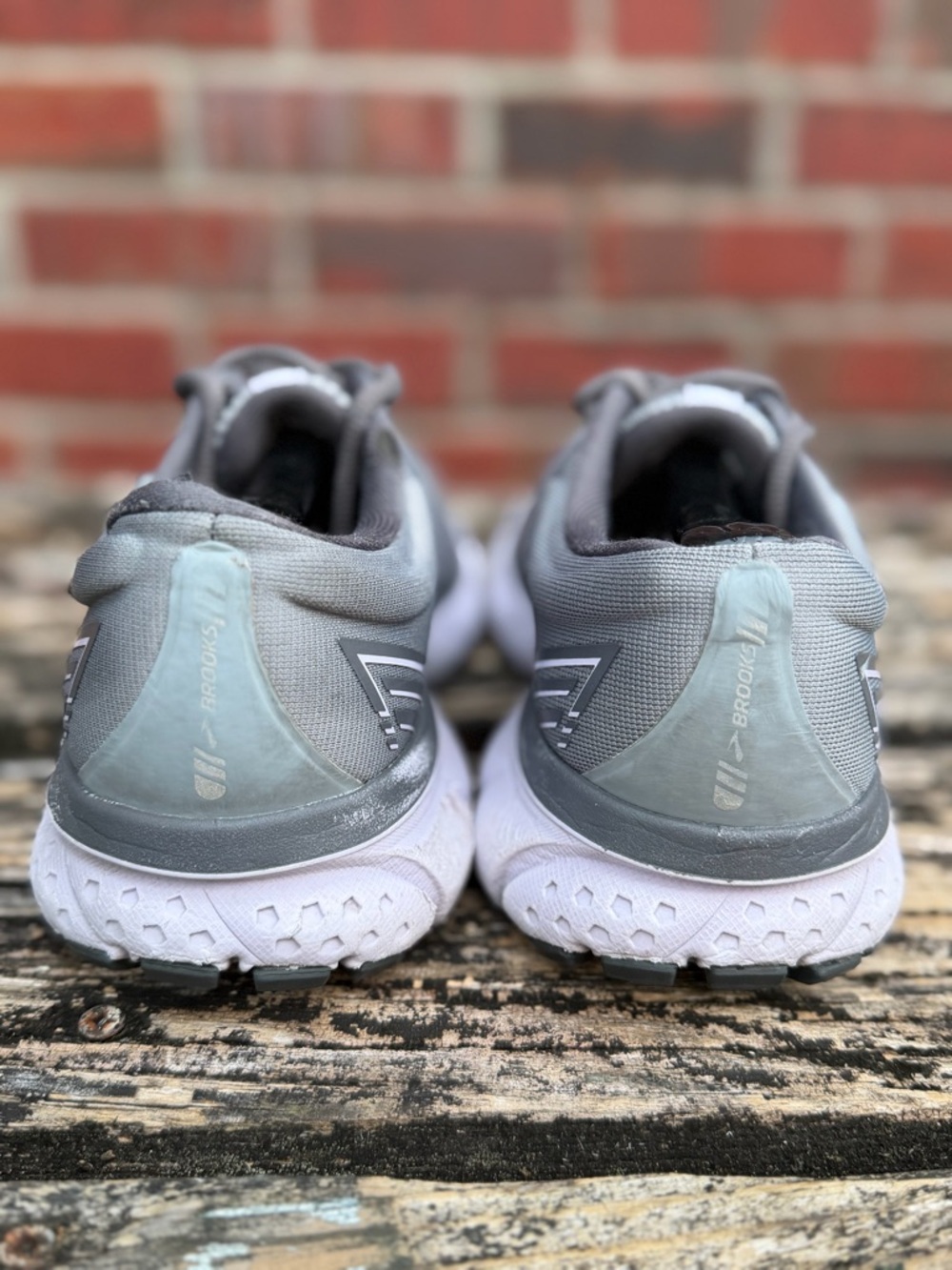 Brooks Ghost 13 Women’s Size 9 Gray Lace Up Running Shoes X1   ***See Note - Picture 4 of 15